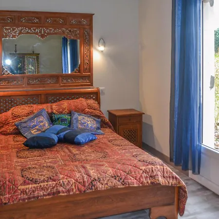 Holiday home Cozy In Saint-pardoux-la-rivie With Wifi