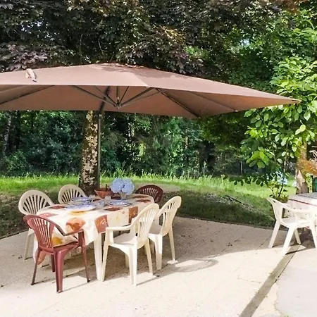 Cozy In Saint-pardoux-la-rivie With Wifi Holiday home